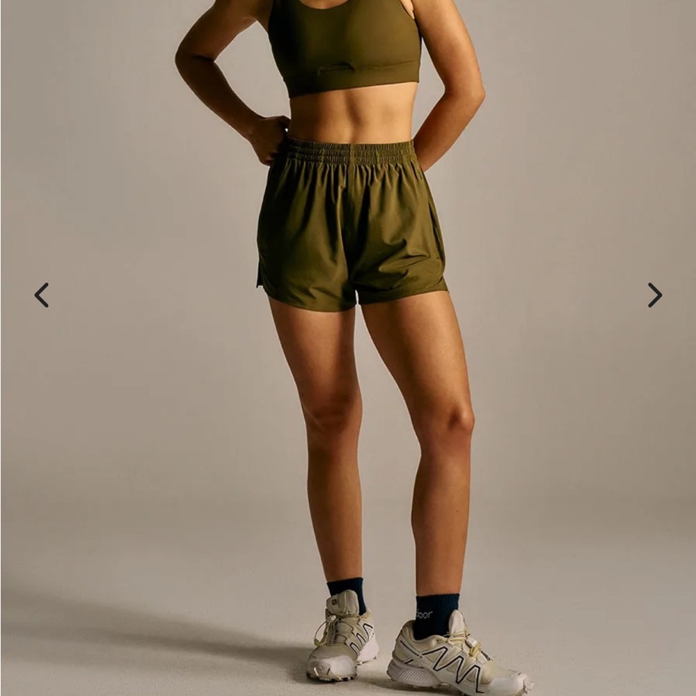 Outdoor Voices Zephyr 3 in exercise short - XXS  Dark Olive
